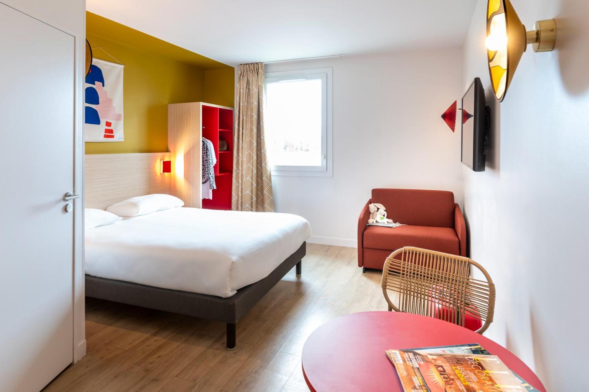 Ibis Styles Prevessin Geneve Aeroport Hotel ภายนอก รูปภาพ
